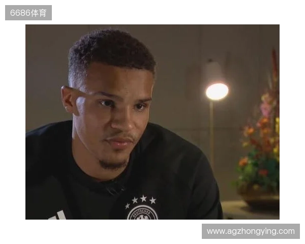 佳夫:我曾与塞内加尔以及芬兰接触,两年后重返德国队很开心 佳夫:我曾与塞内加尔以及芬兰接触,两年后重返德国队很开心